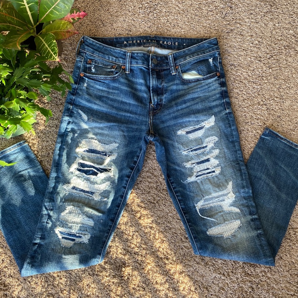 American Eagle, Dark Blue, Washed, Rippped Jeans